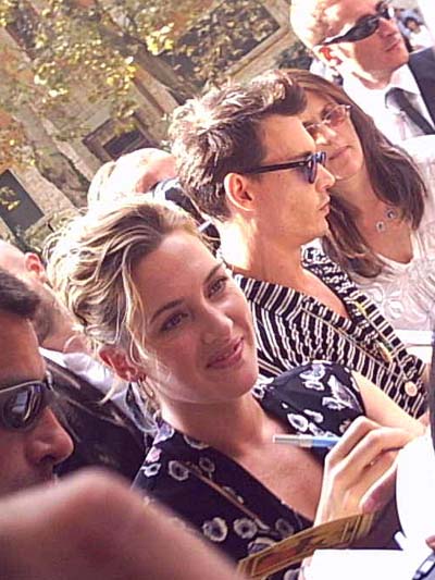 La dolcissima Kate Winslet e l'affascinante Johnny Depp incantano i fans...